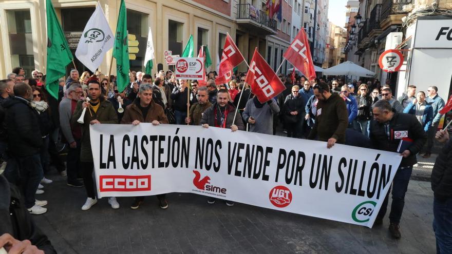 Un momento de las protestas protagonizadas ayer por los funcionarios