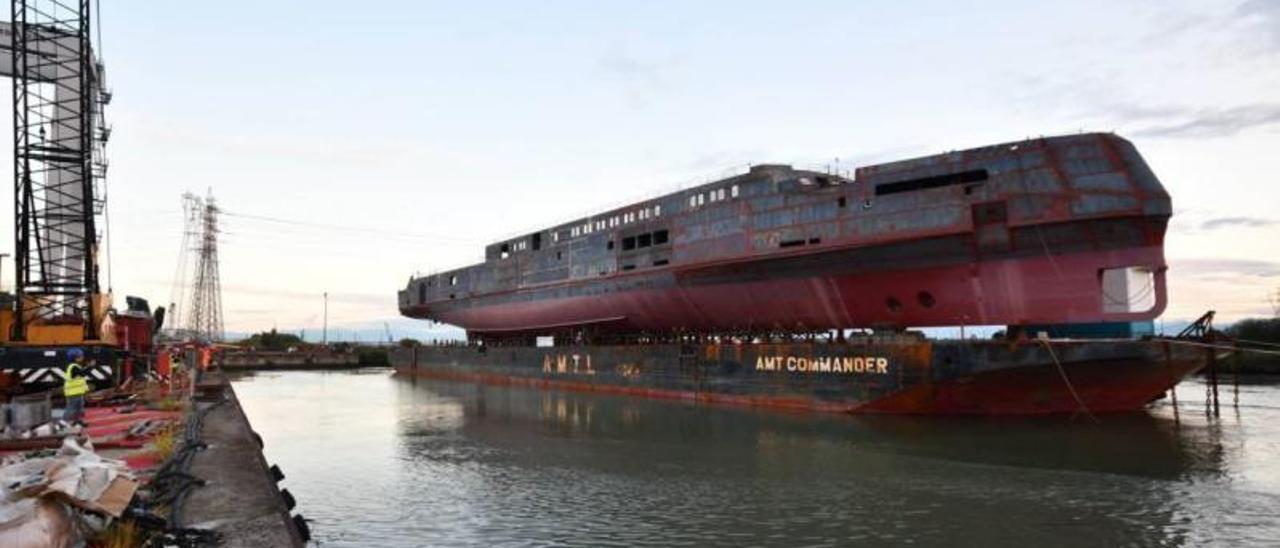 Botadura del “Iginia”, el último barco incorporado 
a la flota de Rete Ferroviaria Italiana. |   // T. MARIOTTI
