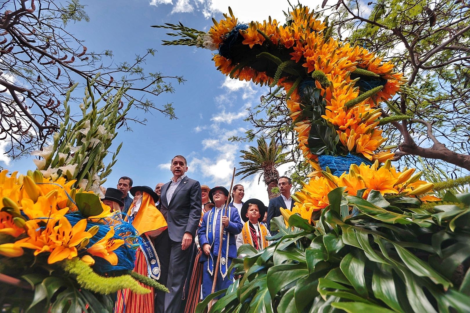 Recorrido por la rambla de Las Tinajas por el Día de la Cruz