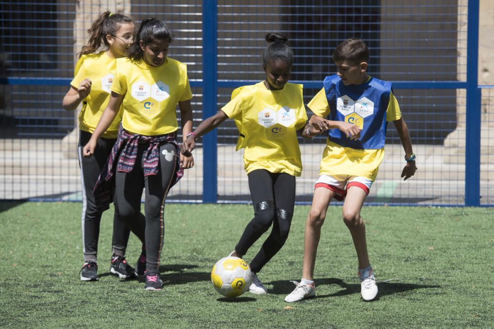 Diferents moments de la inauguració del Cruyff Cou