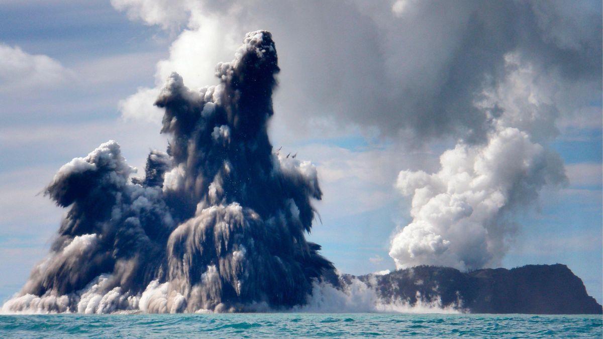 Erupción volcánica en Tonga