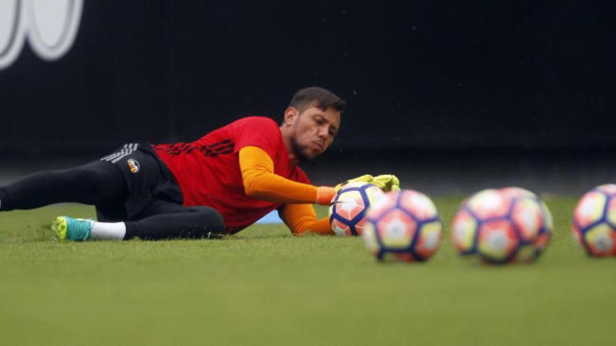 Diego Alves se queda fuera de la convocatoria