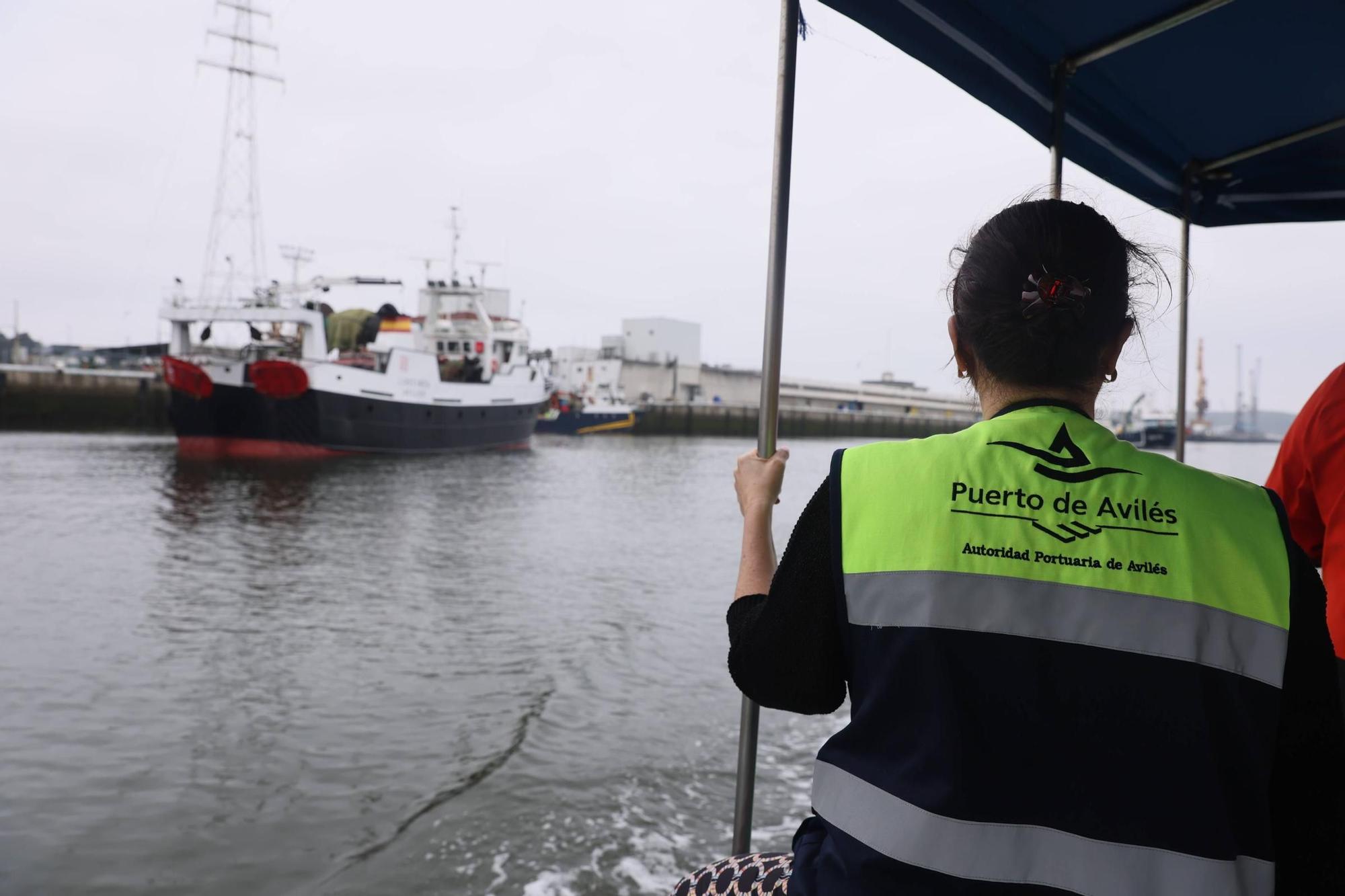 Regresan los paseos en lancha por la ría de Avilés: y hay novedades
