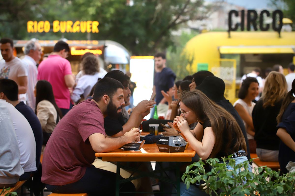 Los cordobeses llenan The Champions Burger