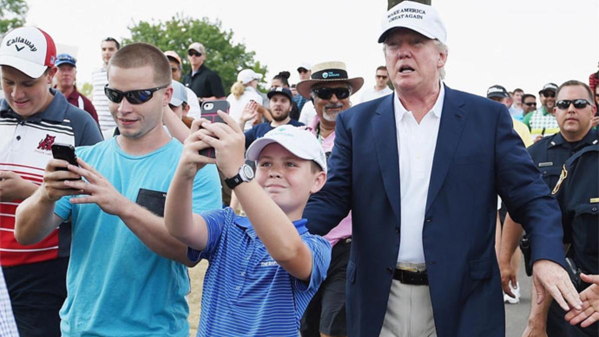 Donald Trump, de espectador en un torneo de golf