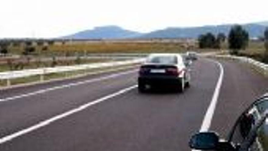 Una curva de accesoa la autovía provoca quejas de conductores