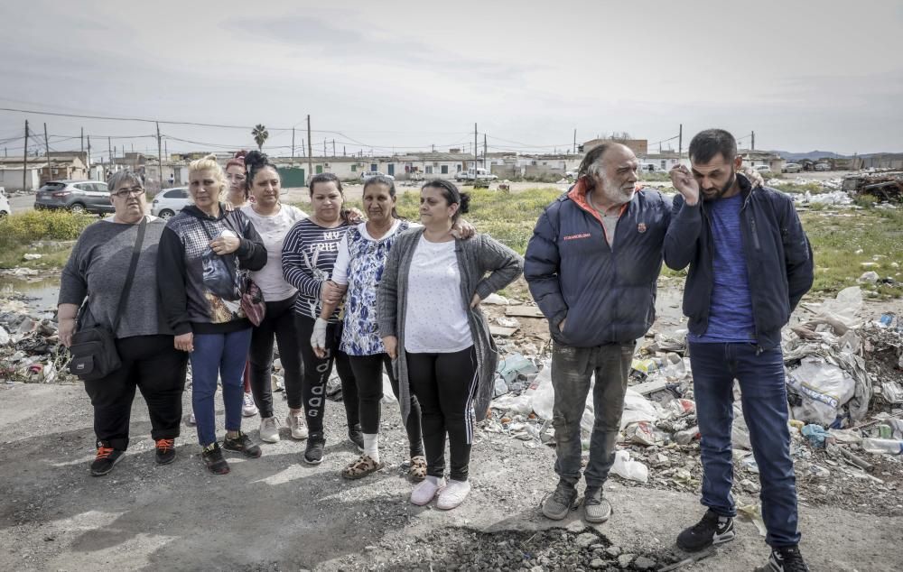 Son Banya pide investigar la conexión de su desalojo con el centro comercial cercano