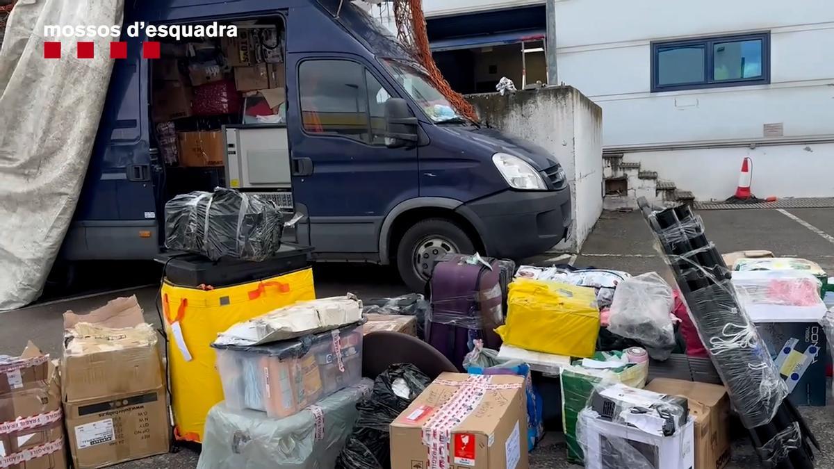 Los Mossos desmantelan una organización especializada en robos con fuerza de motos en aparcamientos comunitarios