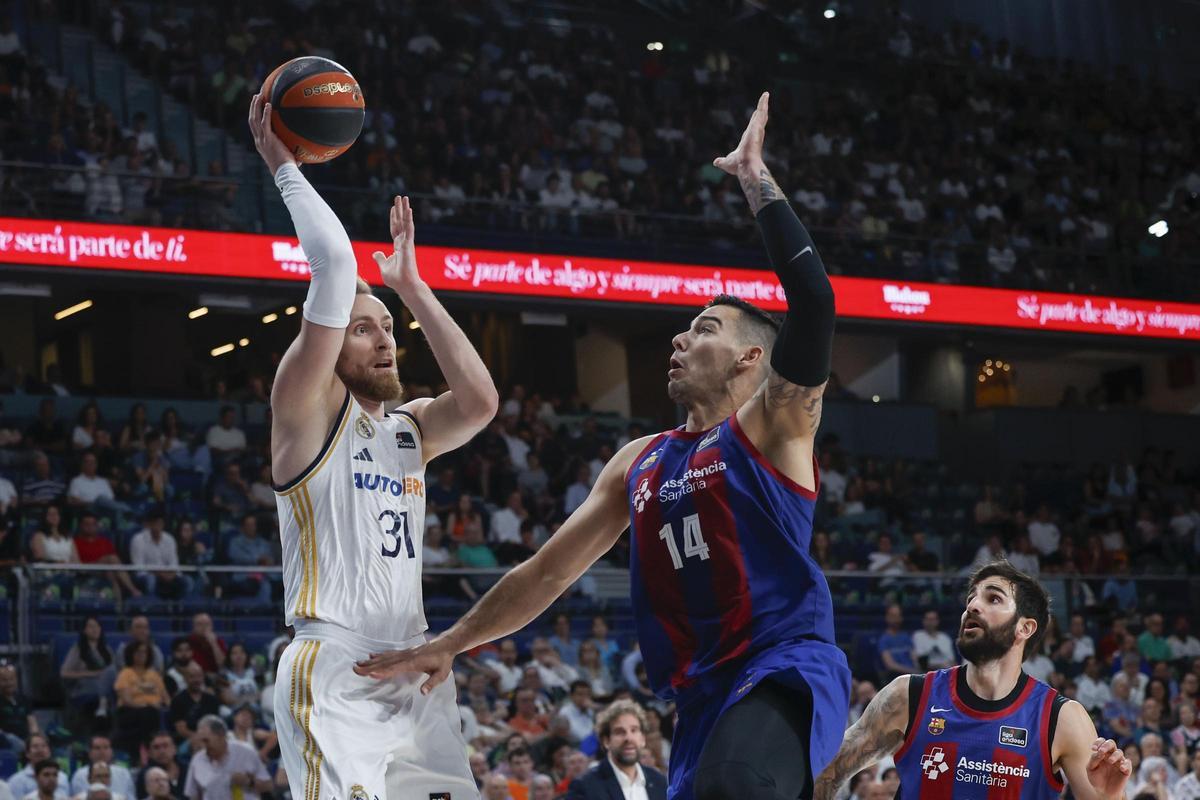 Real Madrid - Barça, segundo partido de semifinales del play-off de Liga Endesa, en imágenes.