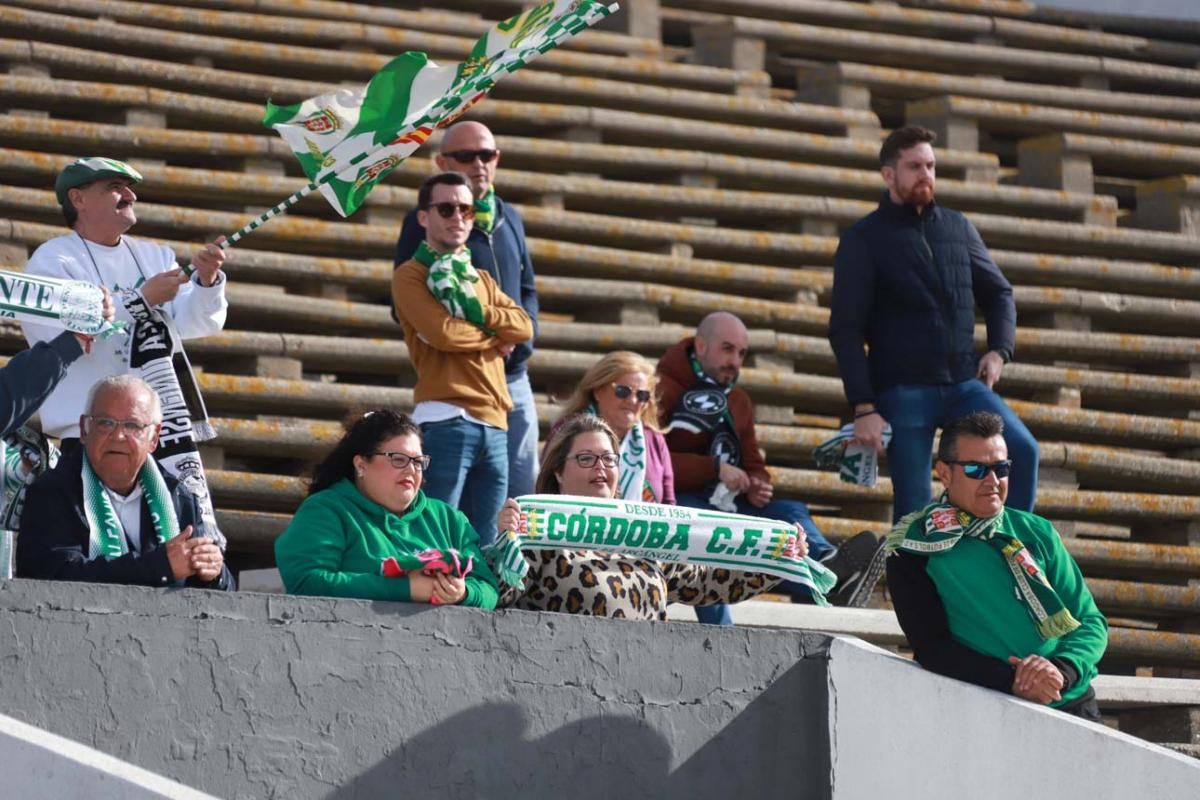 Las imágenes del Balompédica Linense-Córdoba CF