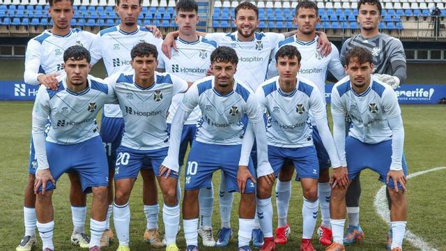 Alineación titular del Tenerife B en el partido de ayer ante el Ilicitano.