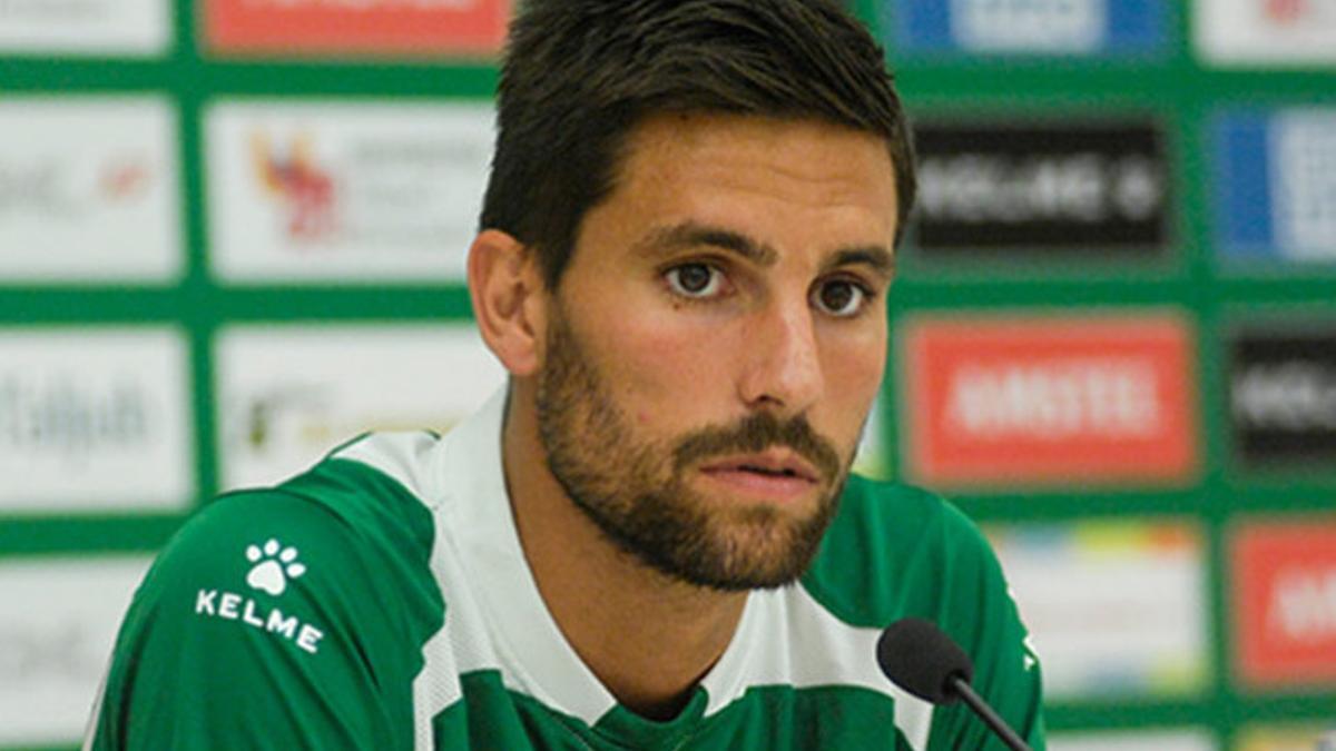 Adrián confía en el potencial del Elche