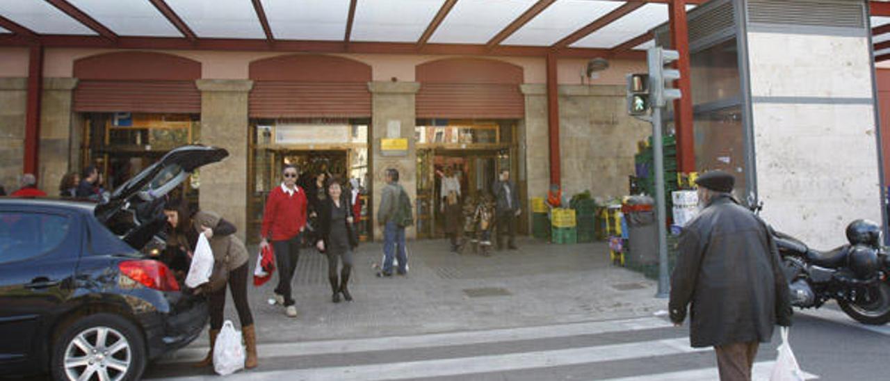 Licencias veta una fiesta en el Mercado del Cabanyal impulsada por el ayuntamiento