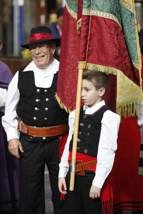 Celebración del Día de León en Gijón