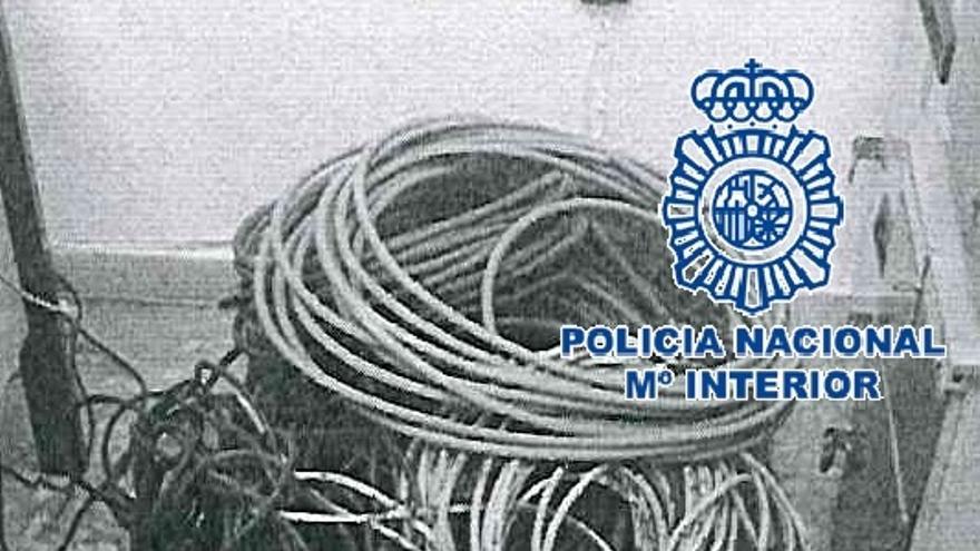 Detenidos dos hombres por el robo de mangueras de cable procedentes de una obra en Málaga capital