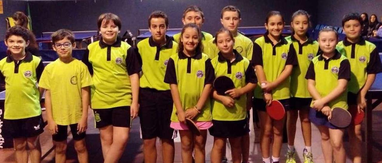 Las golfistas que participaron en la II Concentración sub-14 en La Llorea. fgpa