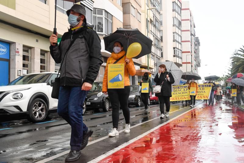 Los interinos siguen con las protestas