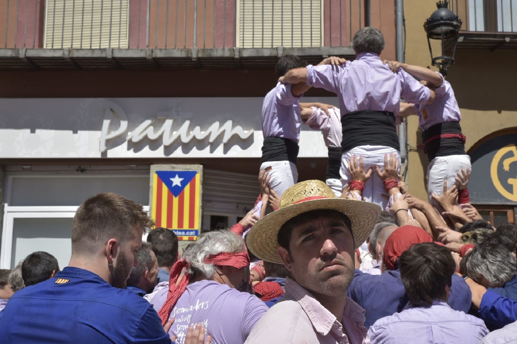 Els Castellers de Berga descarreguen el primer 5 de 7 de la temporada