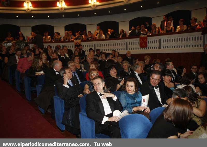 GALERÍA DE FOTOS - Proclamación de Na Violant en el Teatro