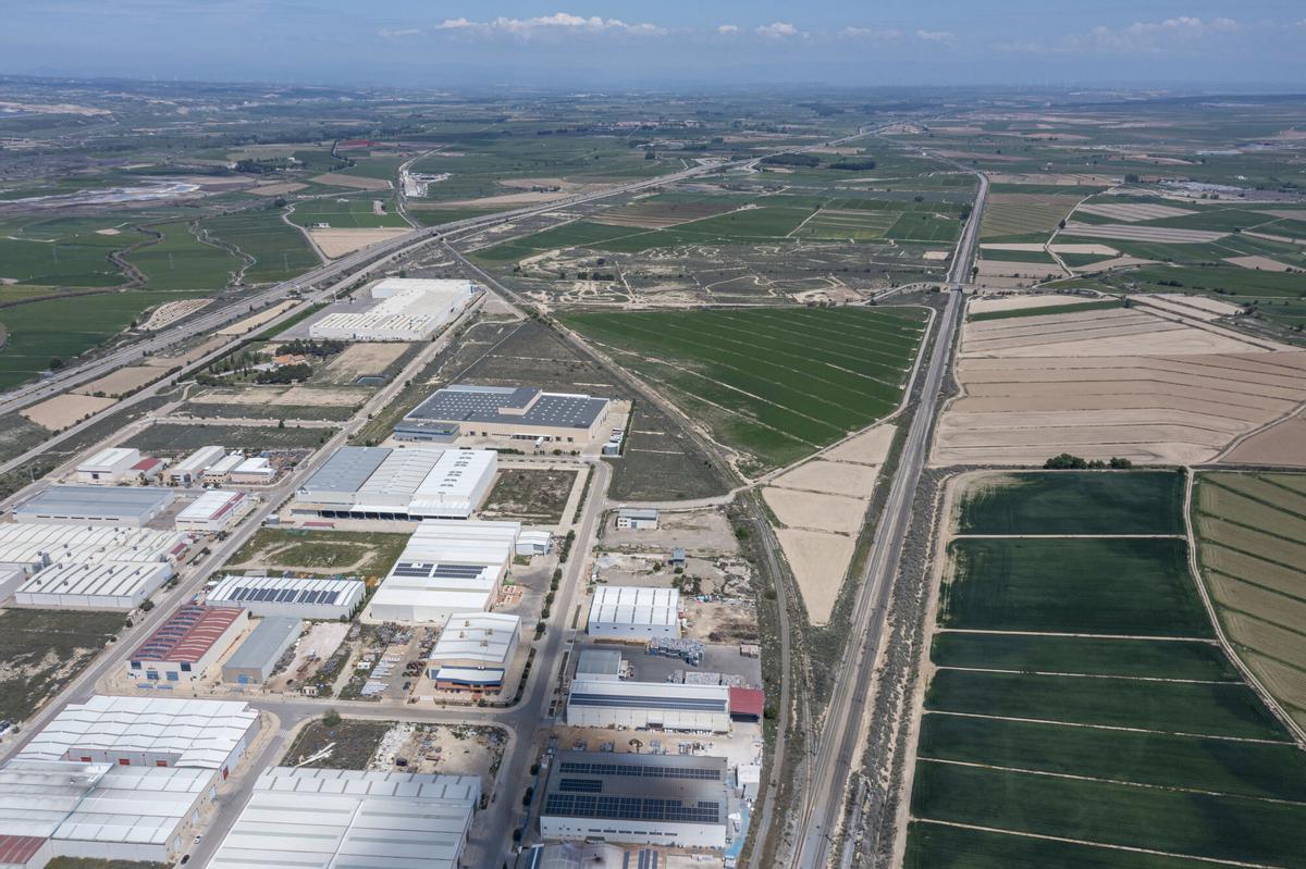 Vista aérea del polígono industrial de la localidad de Zuera, Zaragoza