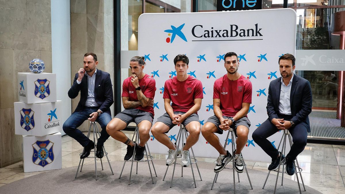 Manu Guill, Marc Mateu, Juanjo Sánchez, Dani Martín y Ayoze García, en CaikaBank.