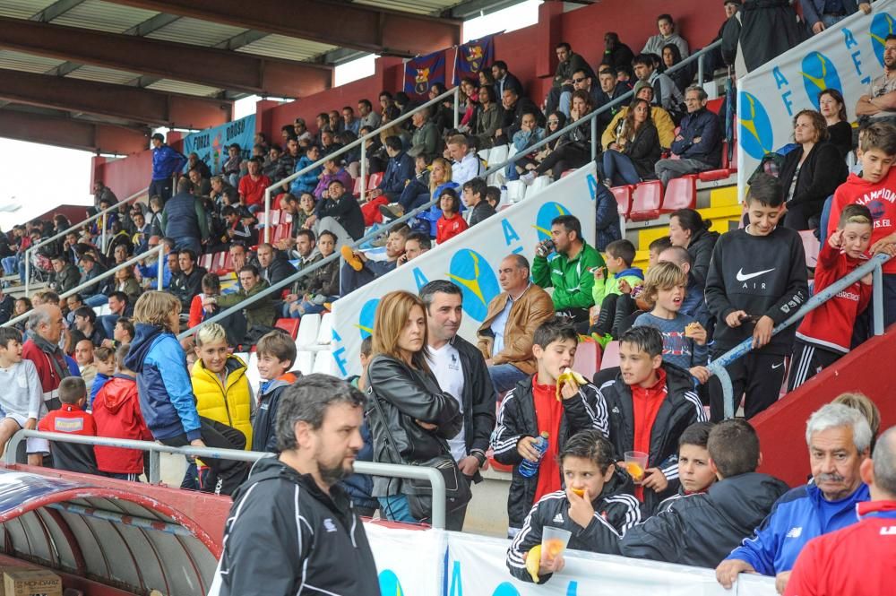 El arranque del Arousa Fútbol-7 trae a la localidad este fin de semana visitantes venidos de hasta siete países