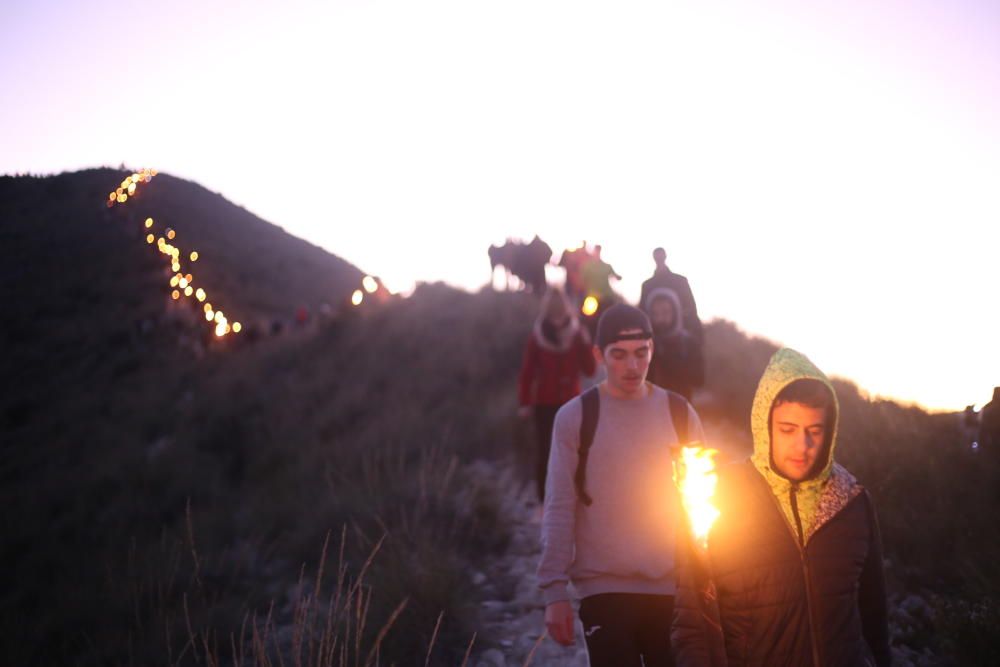 Bajada de los Reyes Magos desde el Monte Bolón de Elda.