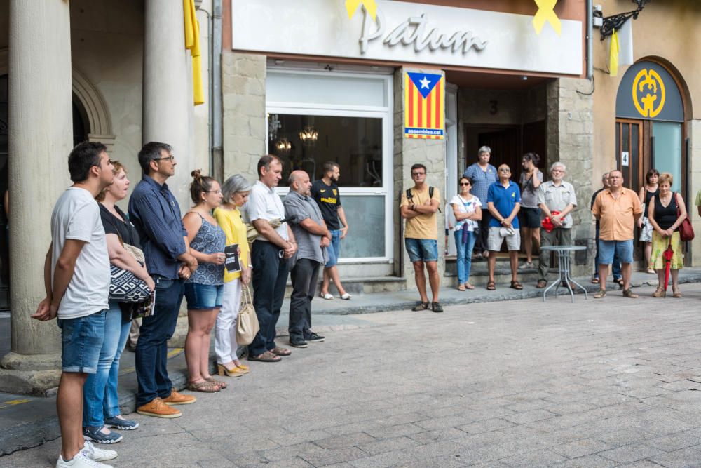 Homenatge a les víctimes dels atemptats del 17-A a Berga