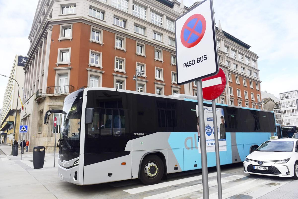 Traslado a Correos de la parada de autobuses de Entrejardines