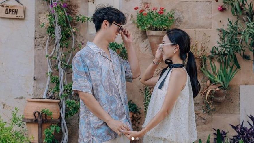 Por qué de repente tantas parejas jóvenes surcoreanas vienen a Mallorca