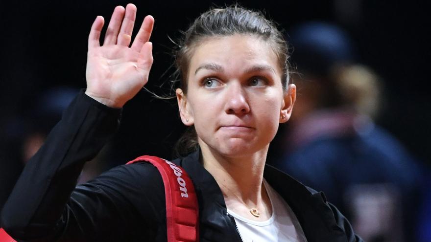 La tenista rumana Simona Halep anuncia de manera repentina su retirada
