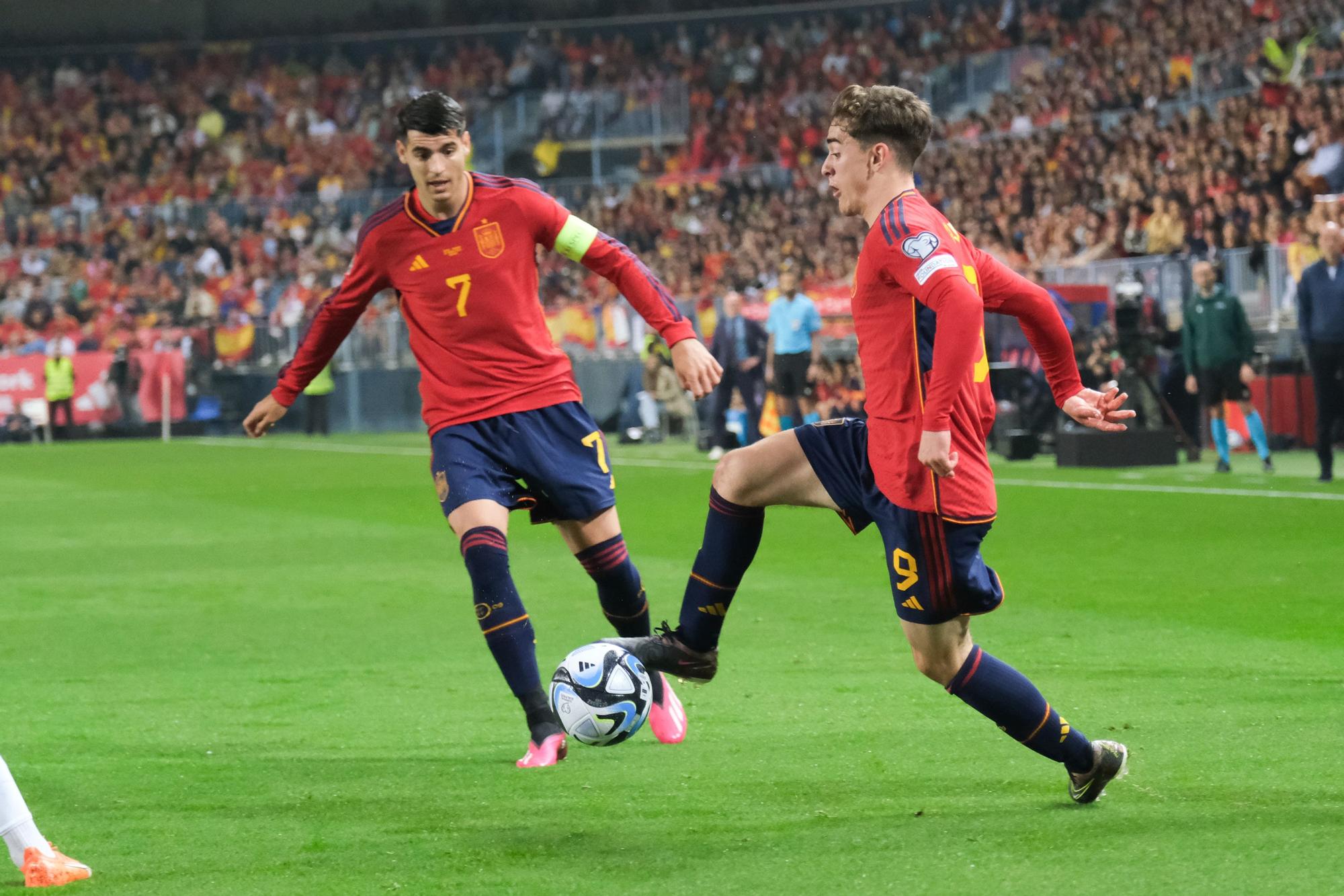 La Roja juega en Málaga contra Noruega, en imágenes