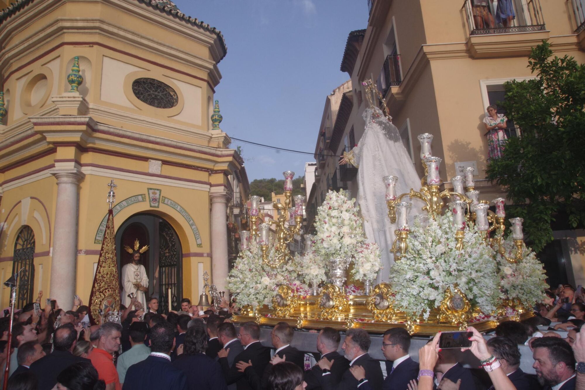 Procesión de Pentecostés de la Virgen del Rocío por la Victoria, 2025