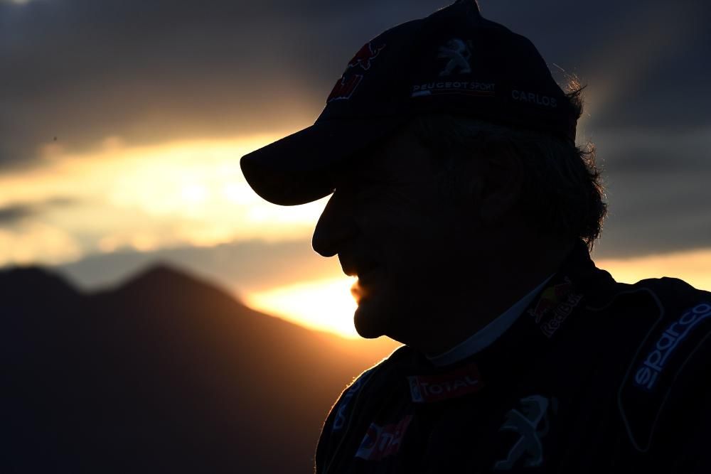 Carlos Sainz se alza ganador en el Rally Dakar