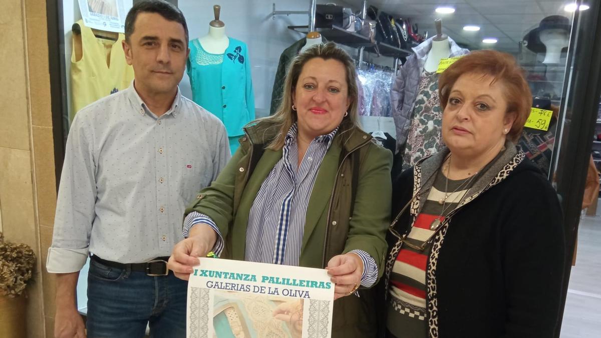 Yoya Blanco, con la Asociación de Comerciantes de las Galerías Oliva.