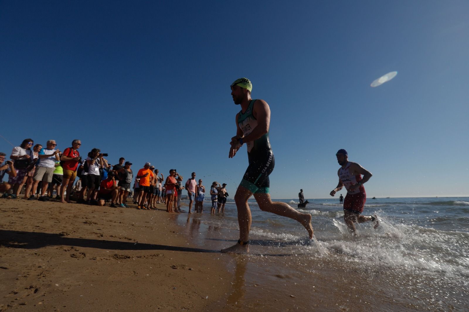 El Triatlón Playa de la Malvarrosa, en imágenes