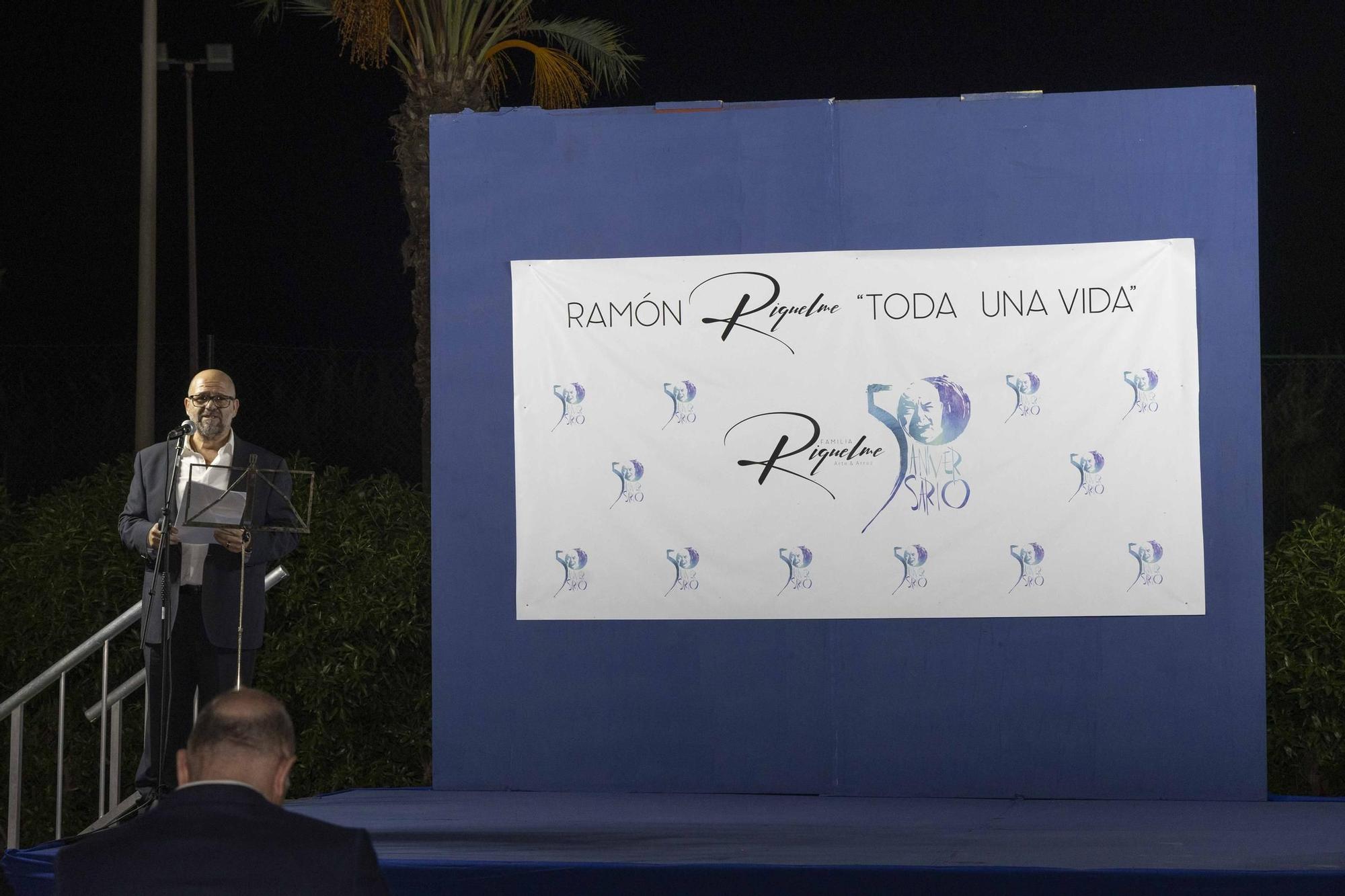 Homenaje a Ramón Riquelme