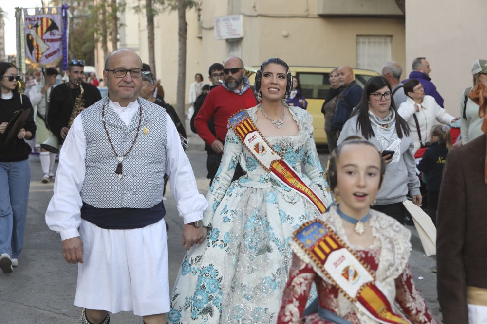 Visita de cortesía a las fallas del Port de Sagunt