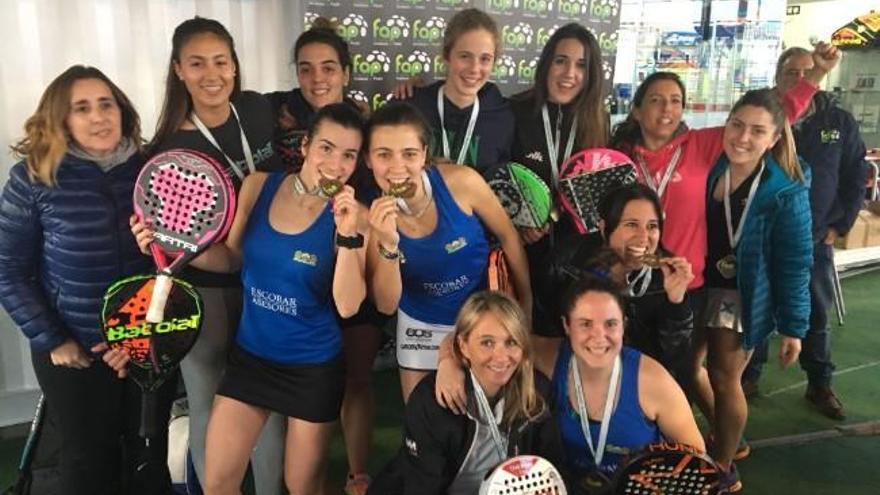 El equipo femenino de El Candado, campeón andaluz