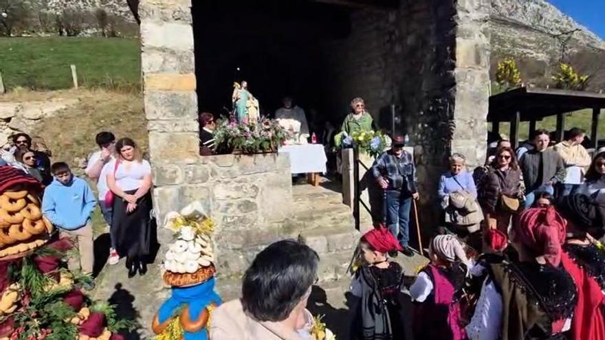 El Mazucu en Llanes celebra la fiesta del Santo Ángel de la Guarda