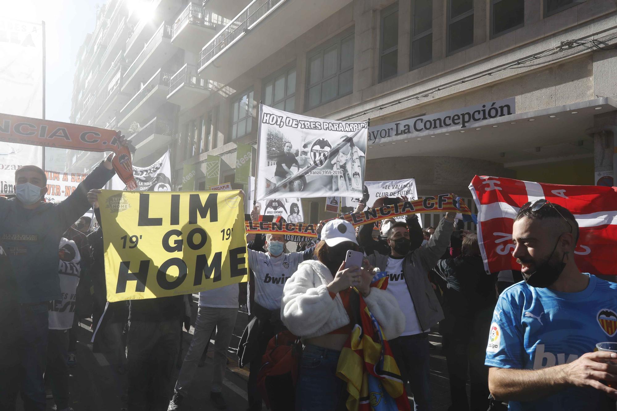 La manifestación valencianista contra Peter Lim (segunda parte)
