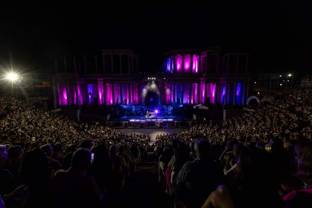 GALERÍA | Mérida se rinde a la magia de Raphael