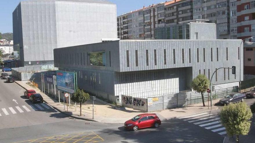 El centro de salud de O Couto, finalizado pero pendiente de obras de urbanización. // Iñaki Osorio