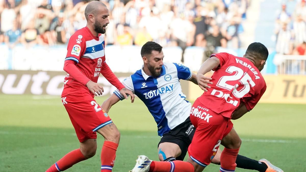 Aleix Vidal y Yangel no pudieron con Luis Rioja