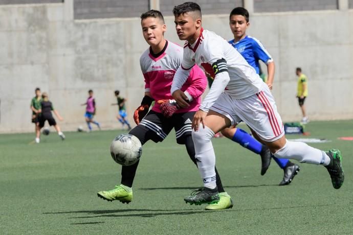 Finales de la Copa de Campeones Alevines. Final Huracan - San Fernando (Preferente)  | 16/06/2019 | Fotógrafo: Tony Hernández