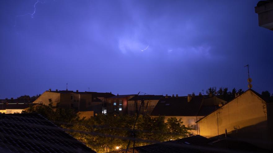 Primera tormenta de verano en Zamora