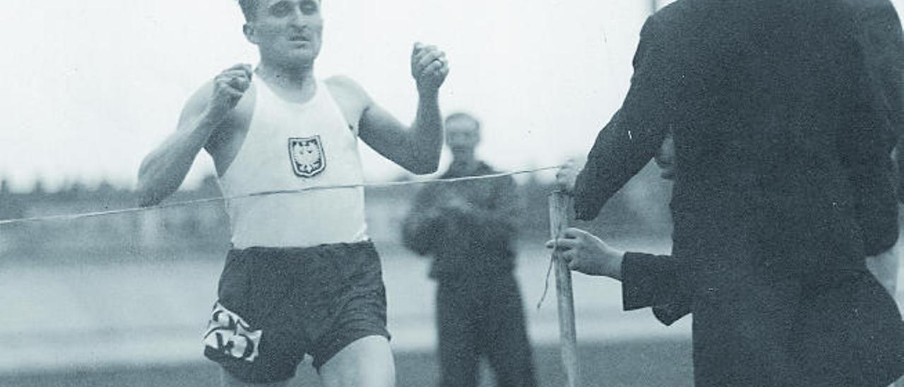 Kusocinski, durante una carrera.