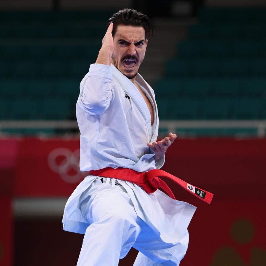 Damián Quintero, medalla de plata en kárate