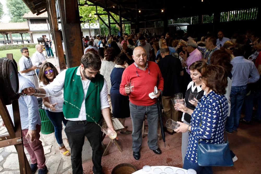 Espicha del PP en Gijón con Dolores de Cospedal