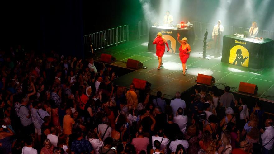 El Teatro de las Esquinas culmina con una fiesta su décimo aniversario